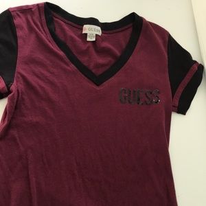 Guess v neck